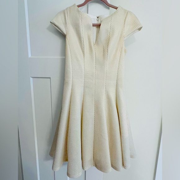 julia jordan Dresses & Skirts - Beautiful Julia Jordan white with gold diamond sewn detail dress with pockets.